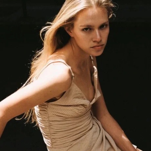 Zara Cut Out Striped Cotton Crop Top with Spaghetti Straps. XS - Picture 8 of 10